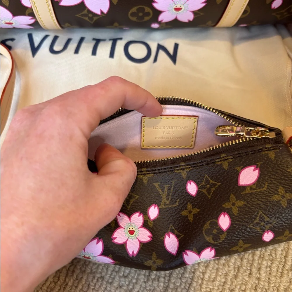 ** SOLD** Louis Vuitton x Murakami 2025 Cherry Blossom Monogram Papillon Handbag - Picture 11 of 13